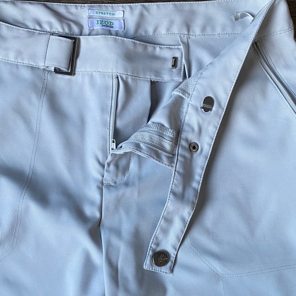IZOD XFG Women’s Grey Golf Bermuda Short Size 6 - Picture 8 of 10